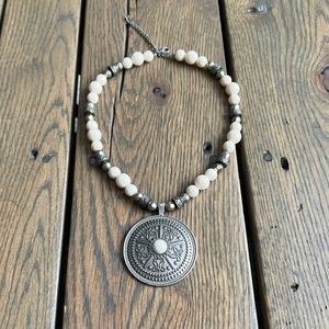 Statement necklace